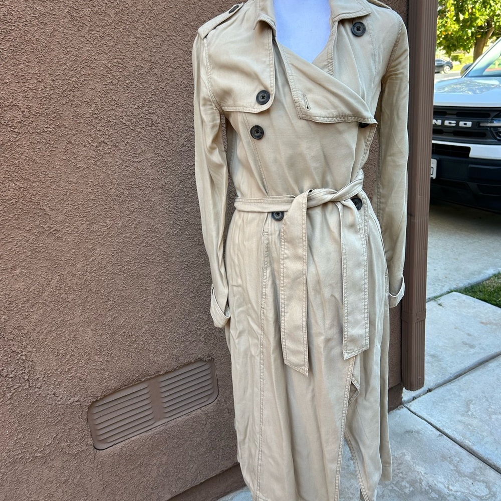 Chic Tan Trench Coat with Belt